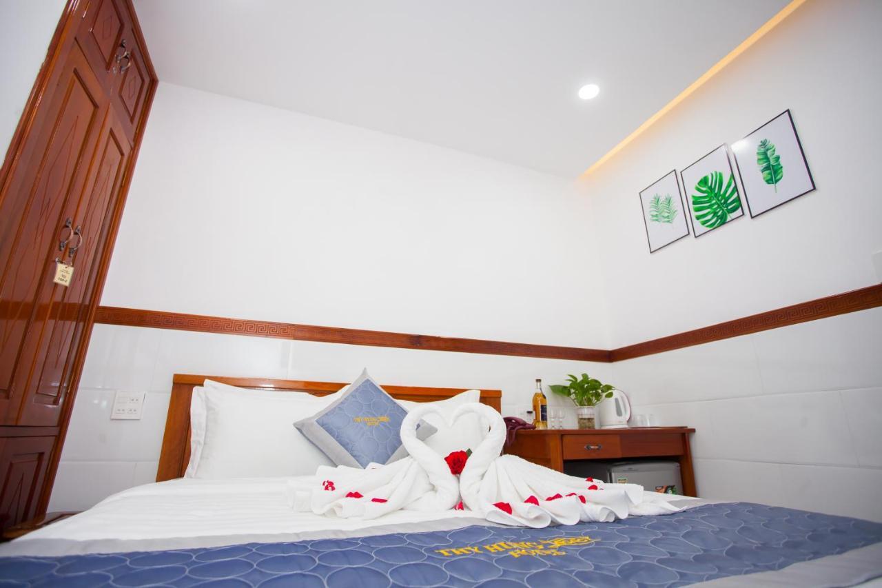 Thy Hung Legacy Hotel 투이호아 외부 사진