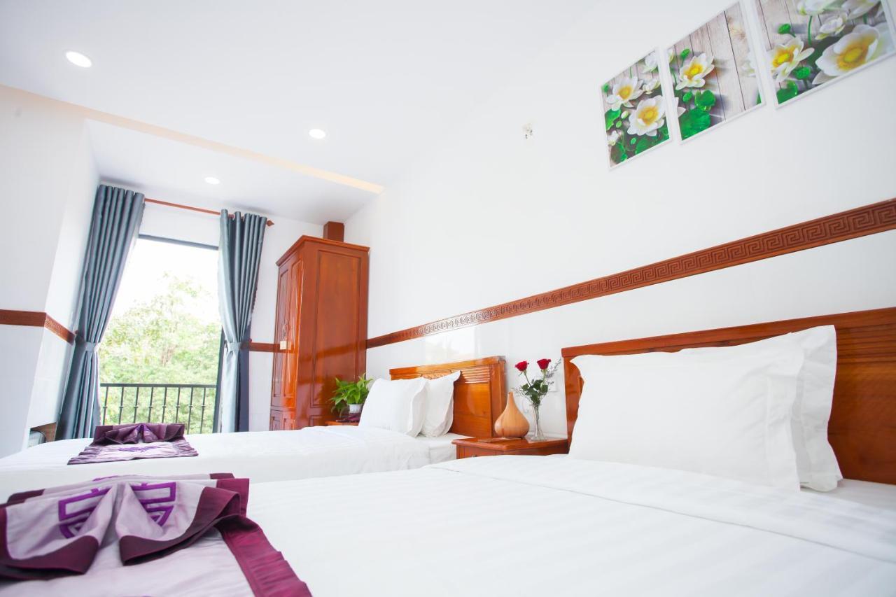 Thy Hung Legacy Hotel 투이호아 외부 사진